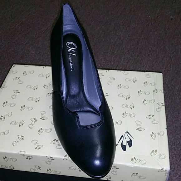 Heels - Picture 2 of 4